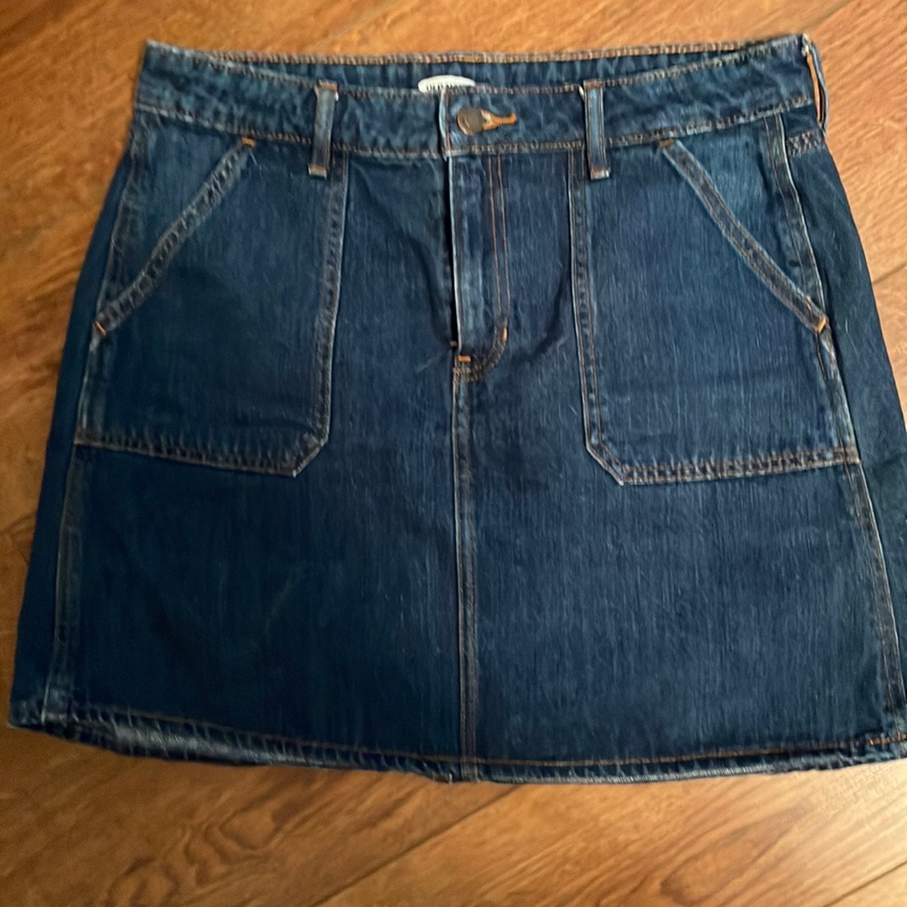 Dark denim skirt